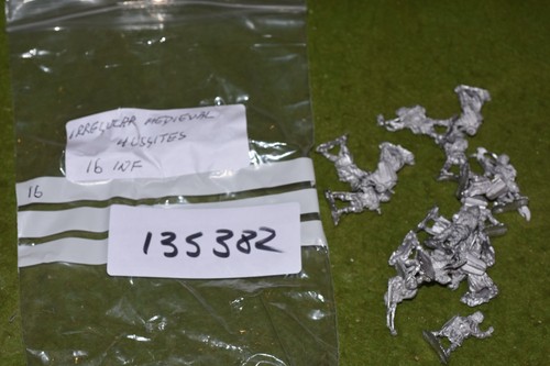 25mm medieval castings - /,