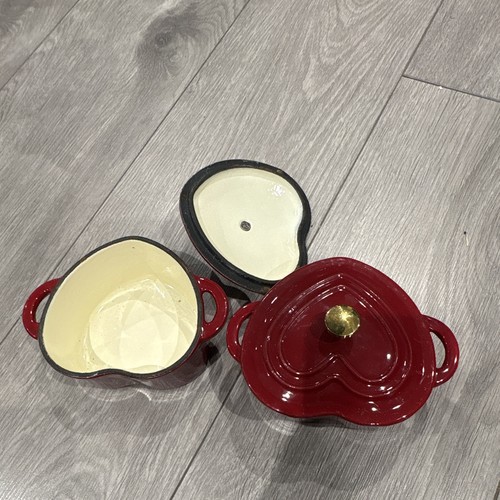 Pair red heart shaped cast - heart,