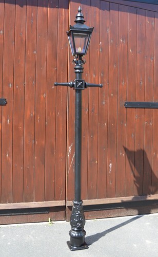 Used display 2m victorian - used, 2.2m